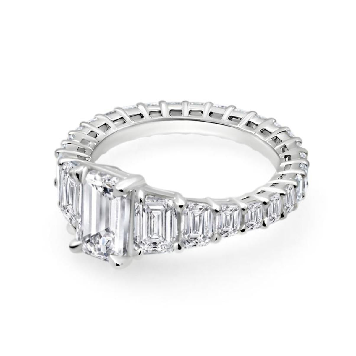 Emerald Cut Gradient Diamond Ring